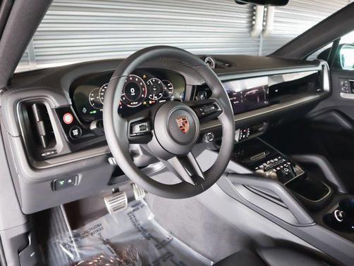 2026 Porsche Cayenne S