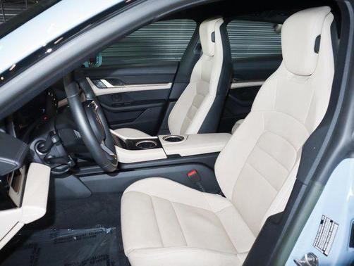 2023 Porsche Taycan 4S