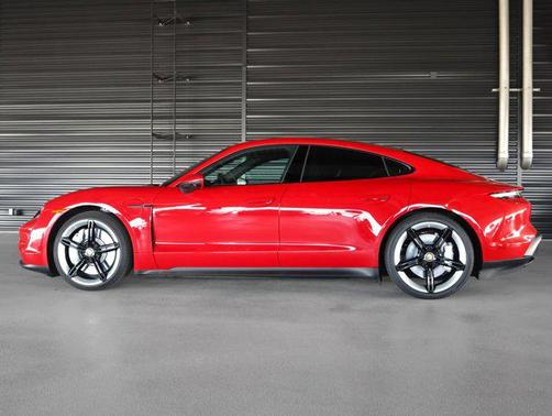 2022 Porsche Taycan RWD