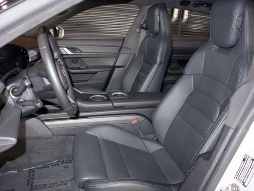 2024 Porsche Taycan Cross Turismo Turbo S