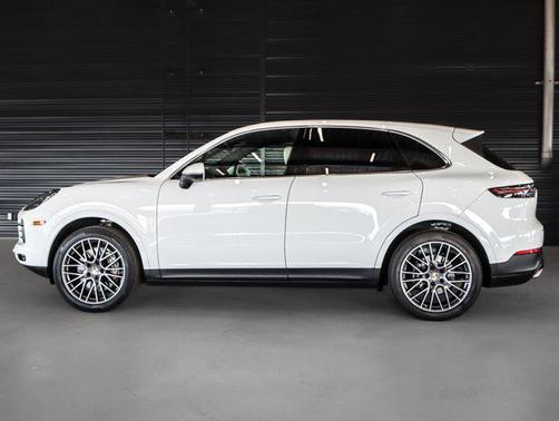 2023 Porsche Cayenne Cayenne