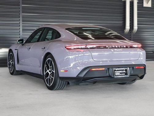 2025 Porsche Taycan RWD