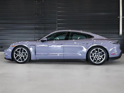 2025 Porsche Taycan RWD