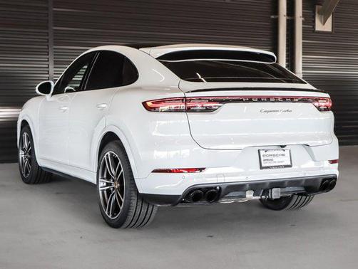 2023 Porsche Cayenne Turbo