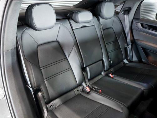 2026 Porsche Cayenne GTS