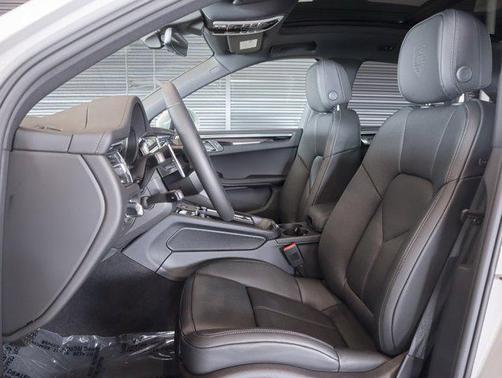 Chalk 2026 Porsche Macan Macan