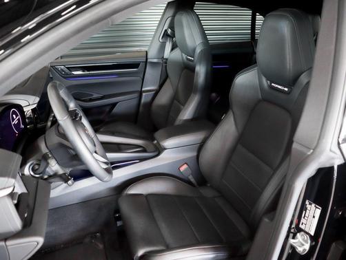 Black 2024 Porsche Macan Macan Electric 4