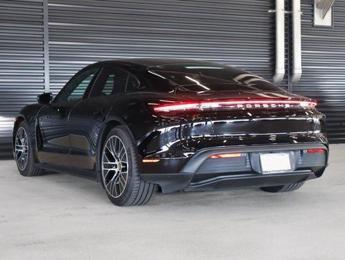 2024 Porsche Taycan RWD