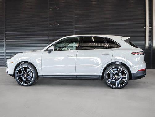 2021 Porsche Cayenne Cayenne