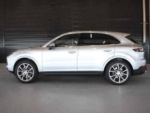 2023 Porsche Cayenne Cayenne