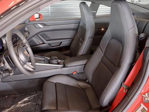 2026 Porsche 911 Carrera 4S