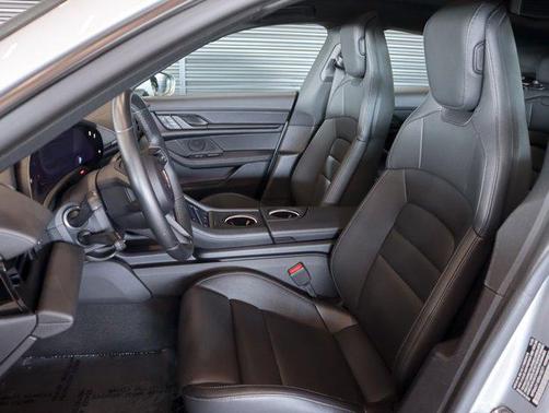 2024 Porsche Taycan RWD