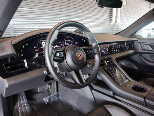 2024 Porsche Taycan RWD