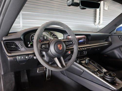 2026 Porsche 911 Carrera 4S