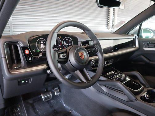 2026 Porsche Cayenne S
