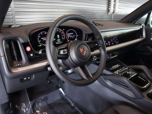 Dolomite Silver Metallic 2026 Porsche Cayenne Cayenne E-Hybrid