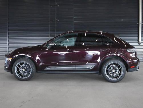 2025 Porsche Macan T