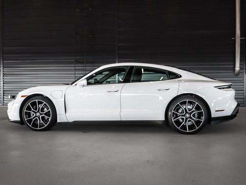 2024 Porsche Taycan RWD