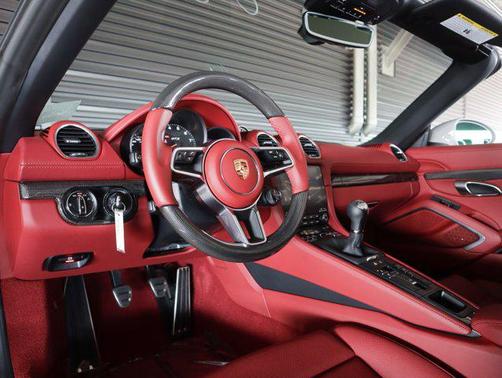 2025 Porsche 718 Boxster GTS 4.0