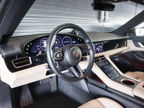 2022 Porsche Taycan RWD