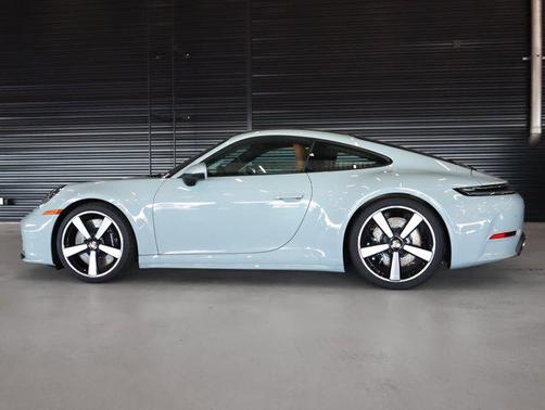 2026 Porsche 911 Carrera 4S