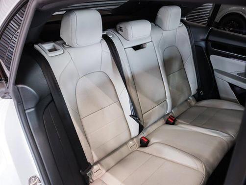 Ice Grey Metallic 2026 Porsche Macan Macan Electric
