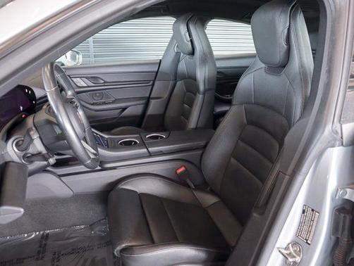 2022 Porsche Taycan RWD