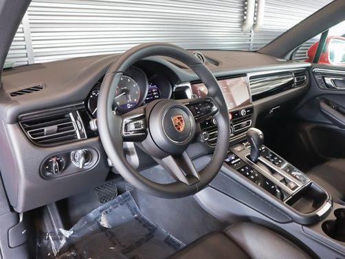 2026 Porsche Macan S