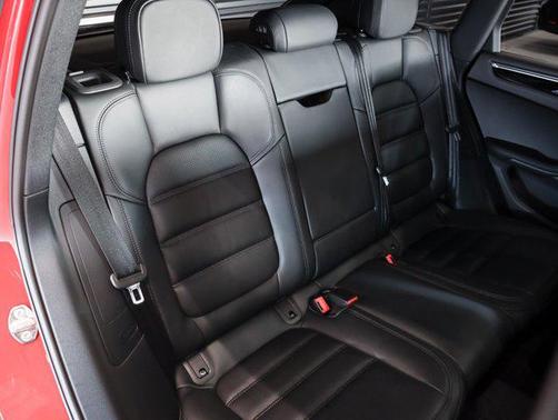 2026 Porsche Macan S