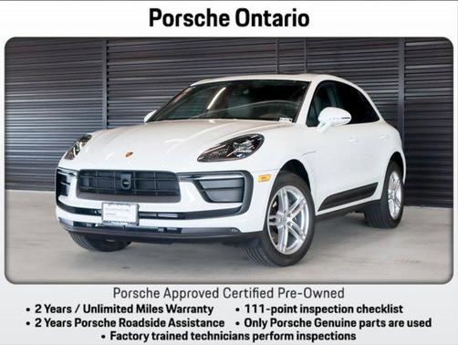 2025 Porsche Macan Base
