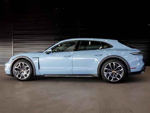 2022 Porsche Taycan 4