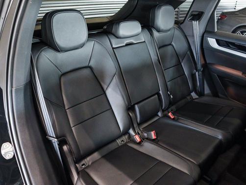 Chromite Black Metallic 2026 Porsche Cayenne Cayenne