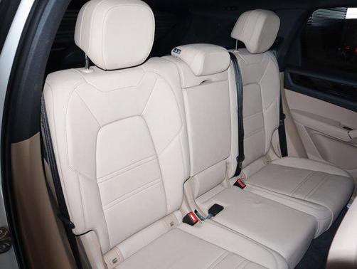 2023 Porsche Cayenne AWD