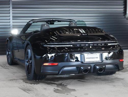 2026 Porsche 911 Carrera GTS