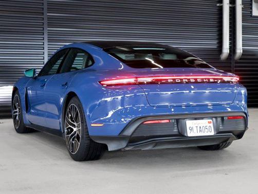 2024 Porsche Taycan RWD
