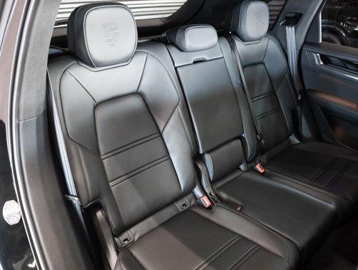 2026 Porsche Cayenne GTS