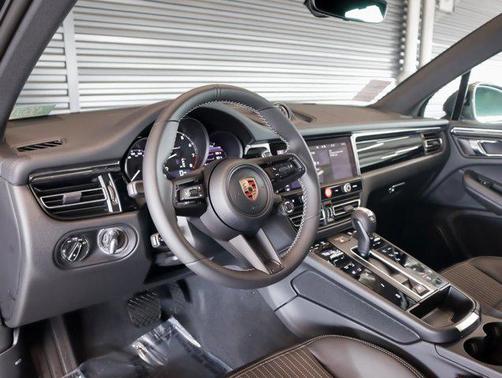 2026 Porsche Macan T