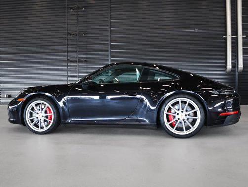 2024 Porsche 911 Carrera GTS