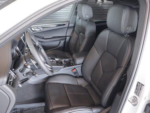 2026 Porsche Macan T