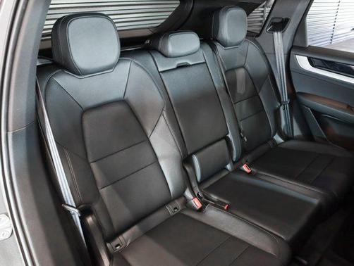 2025 Porsche Cayenne Cayenne