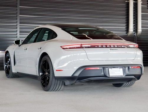 2024 Porsche Taycan RWD
