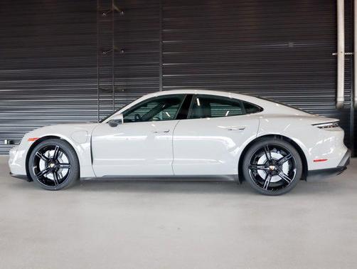 2024 Porsche Taycan RWD