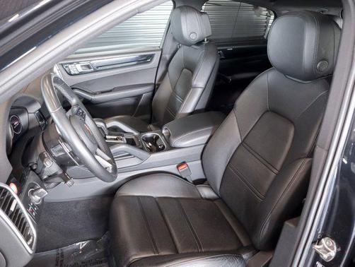 2023 Porsche Cayenne Cayenne