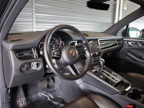 Volcano Grey Metallic 2024 Porsche Macan Macan