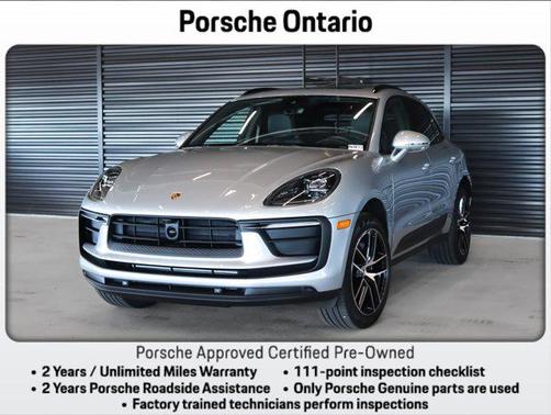 2025 Porsche Macan AWD