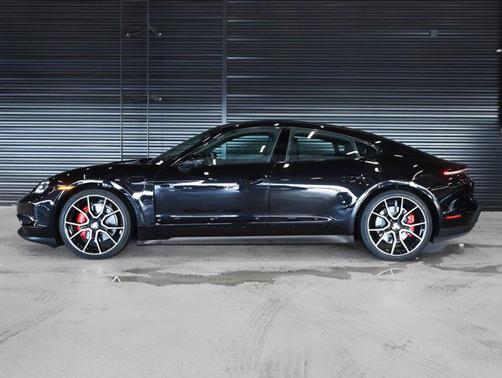 2026 Porsche Taycan 4S