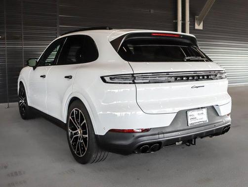 2024 Porsche Cayenne Cayenne