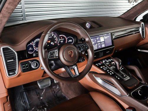 2020 Porsche Cayenne Turbo