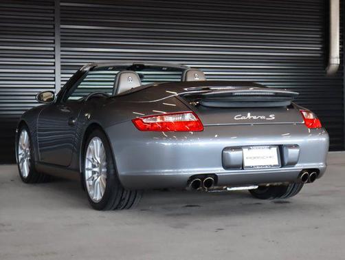 2006 Porsche 911 Carrera Cabriolet