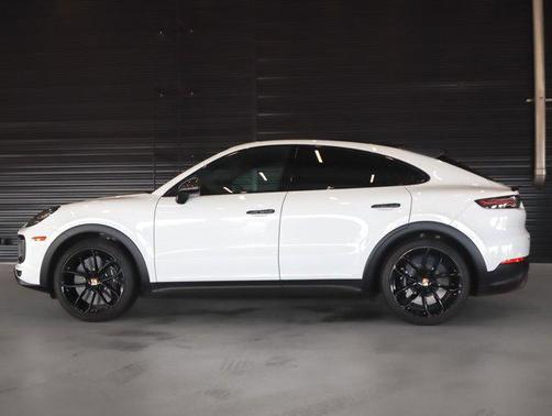 2022 Porsche Cayenne Turbo GT